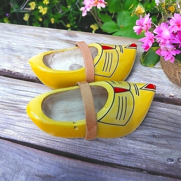 Vintage Handcrafted Children's Toddler Wooden Clogs - Picture 1 of 7